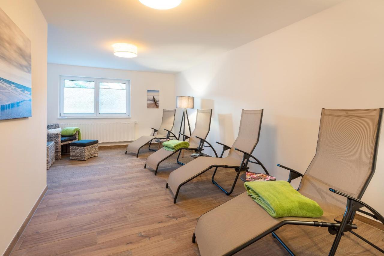 Appartement "Froschkoenig" - Oase Am Haff Garz  外观 照片